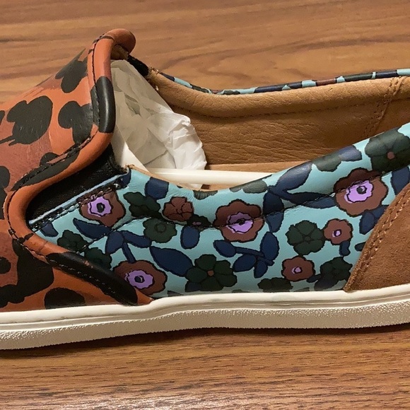 Coach NWOB Women’s Limited Edition Wildbeast Napa Brown/Mist Slip on Sneaker - Picture 5 of 8